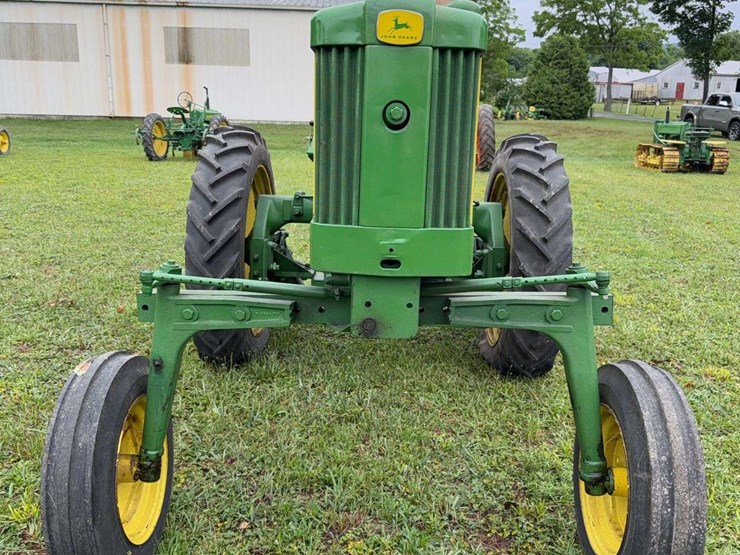1957-john-deere-420-image-9