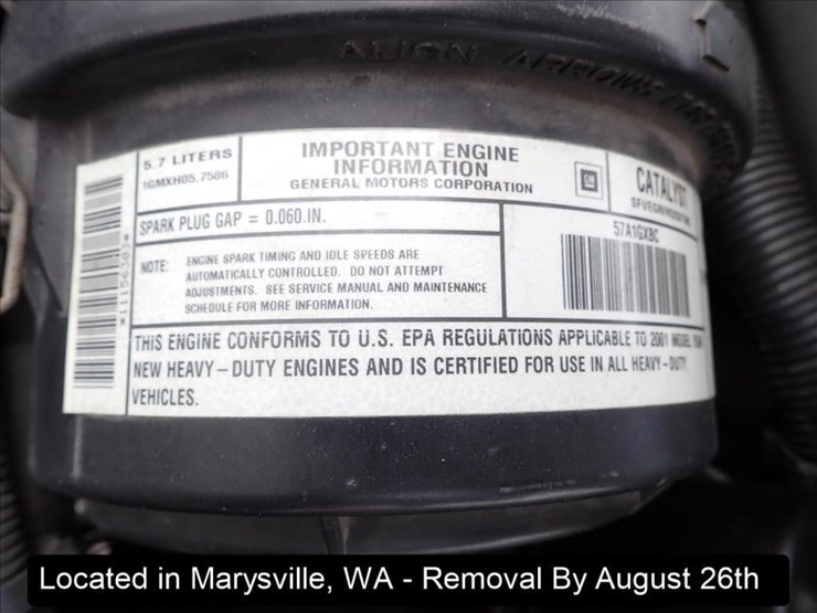 2001-chevrolet-express-3500-image-19