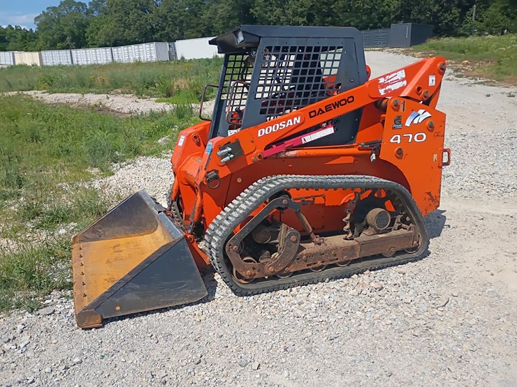 #24981-•-doosan-470-skid-steer-image-2
