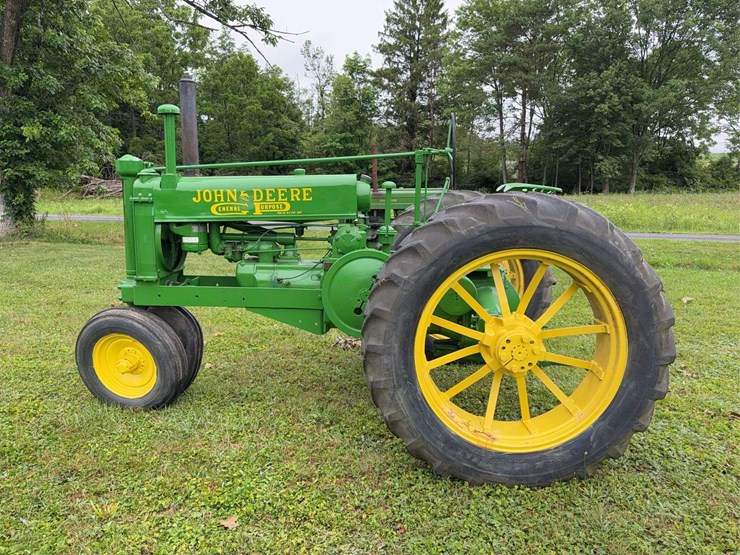 john-deere-model-a-image-2