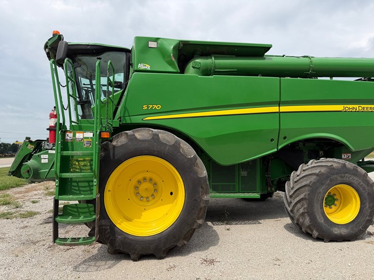 2019-john-deere-s770-image-7