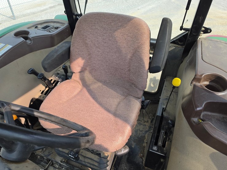 2010-john-deere-5083e-image-8