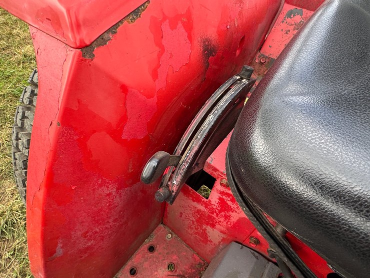 massey-ferguson-1020-image-24