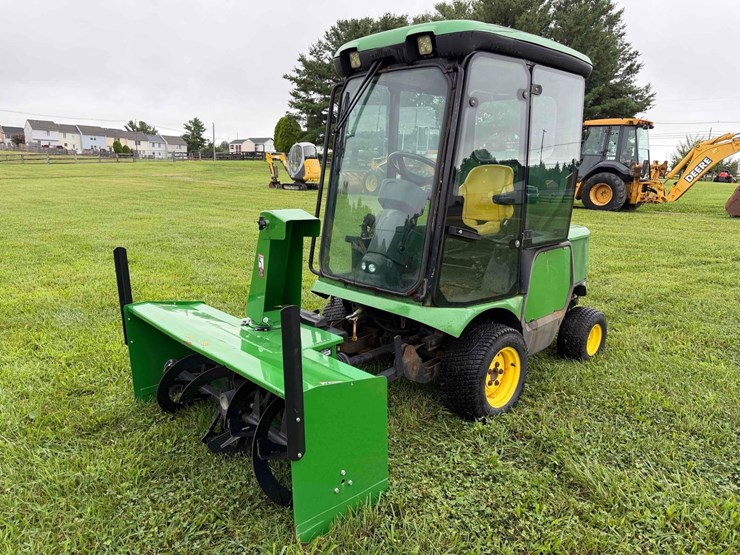 john-deere-1445-image-1