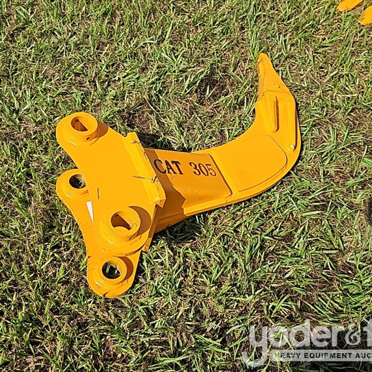 2026 CATERPILLAR 305