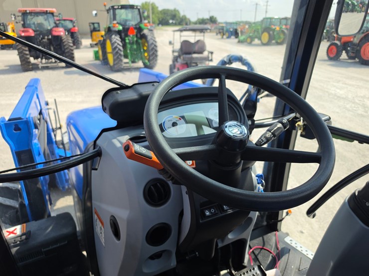 2013-new-holland-t5.105-image-20