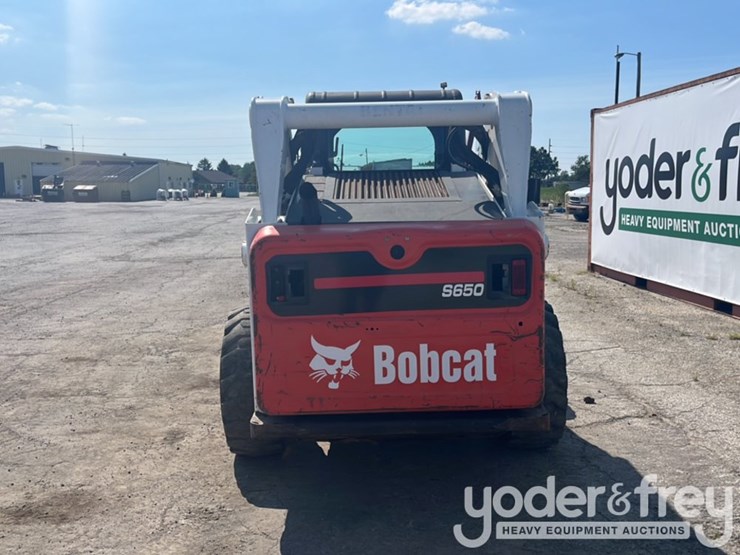 2017-bobcat-s650-image-5
