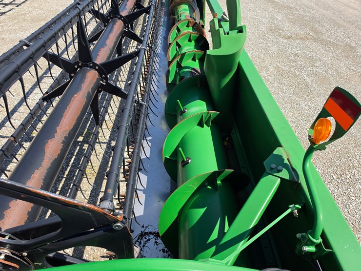 2005-john-deere-630f-image-3