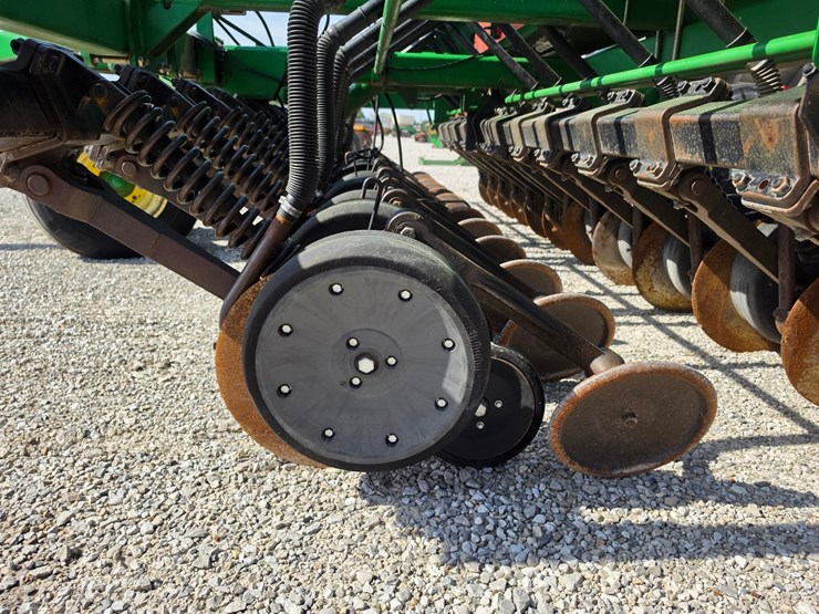 2002-john-deere-1590-image-13