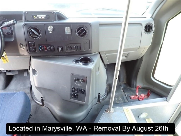 2019-ford-e450-image-3