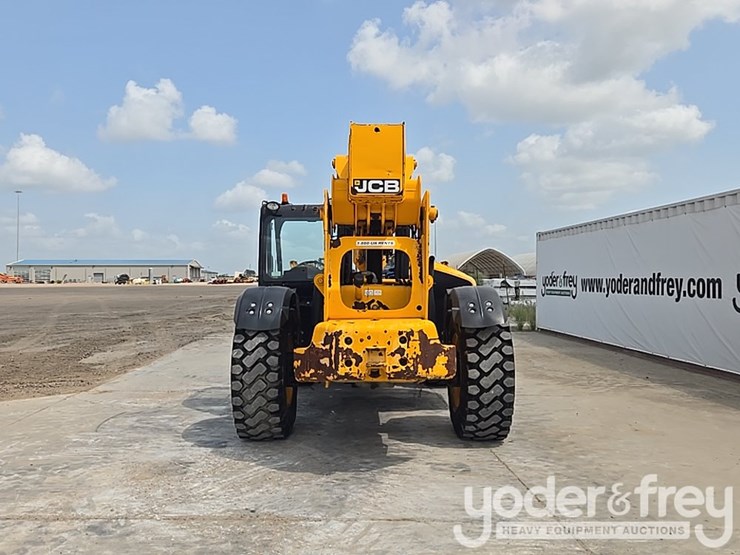 2017-jcb-510-56-image-4