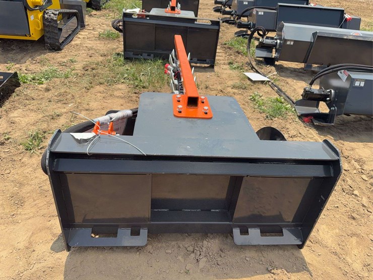 wolverine-skid-steer-trencher.-image-4