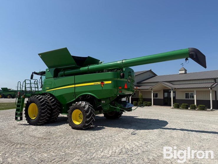 2023-john-deere-s780-image-7