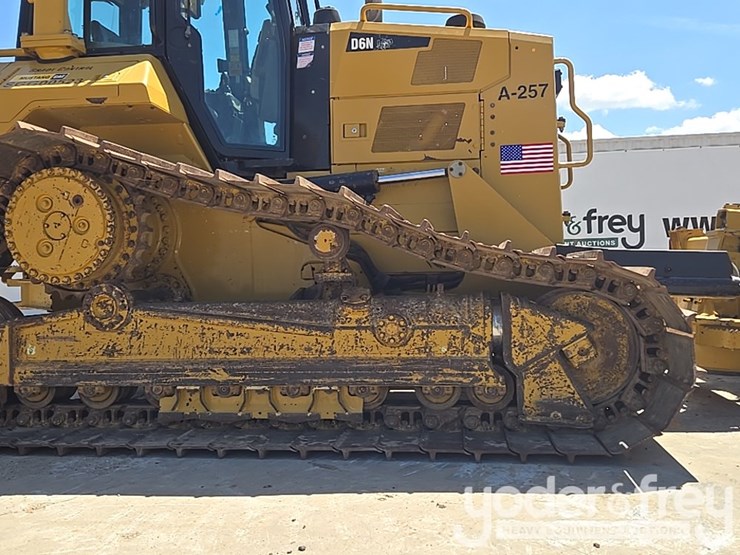 2018-caterpillar-d6n-lgp-image-15