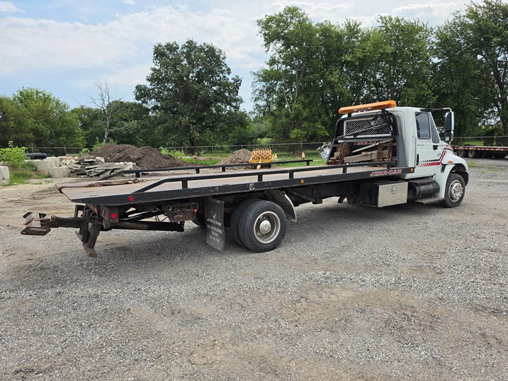 2002-international-durastar-4300-image-18
