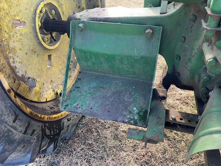 john-deere-model-b-image-31
