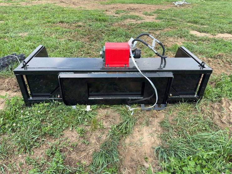 giyi-skid-steer-vibrating-bucket-image-3