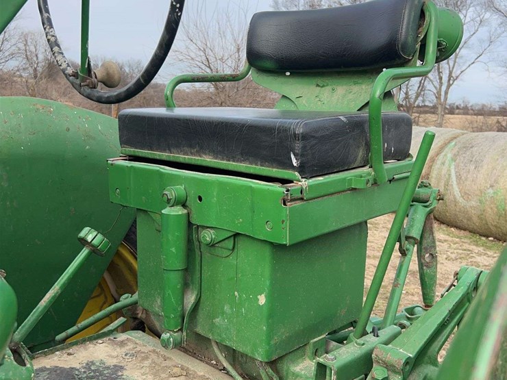 john-deere-70-image-59