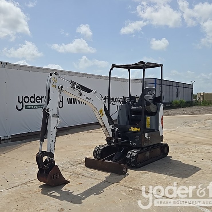 2019 BOBCAT E20