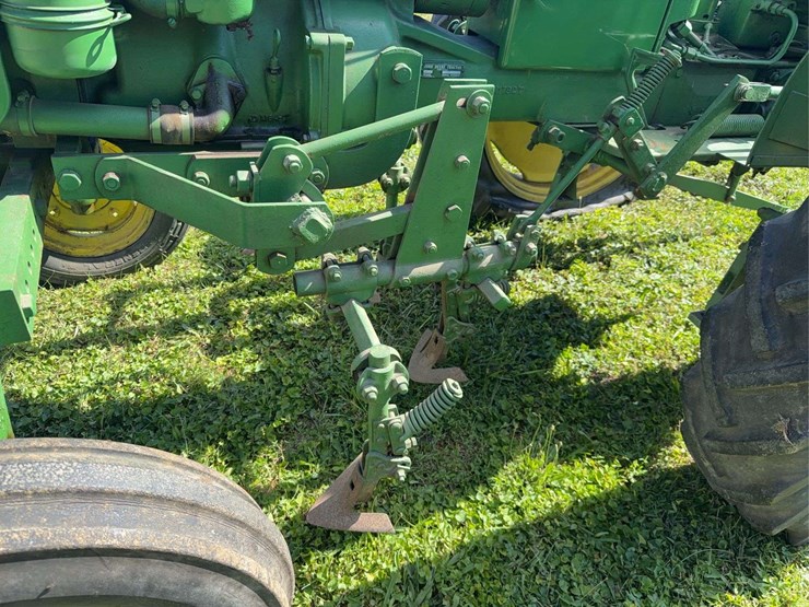 1955-john-deere-40-image-30
