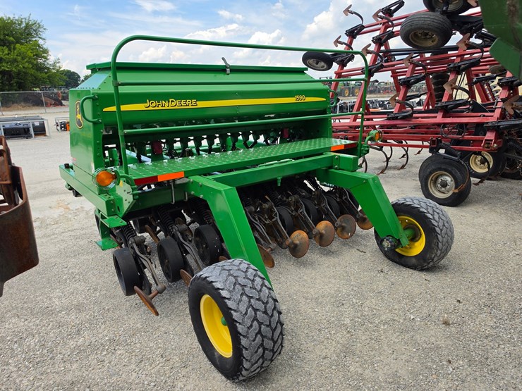 2009-john-deere-1590-image-9