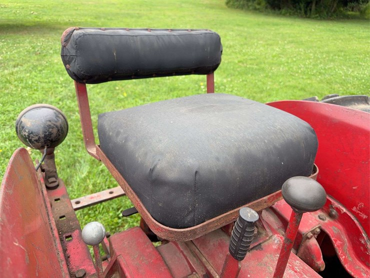 massey-harris-pacer-image-26