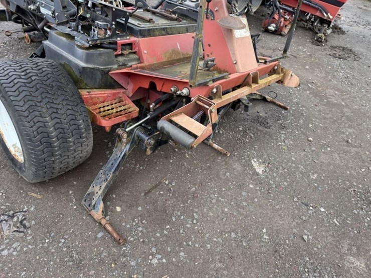 toro-groundsmaster-4500d-image-7