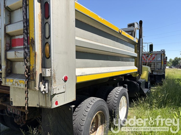 2012-kenworth-t400-image-37