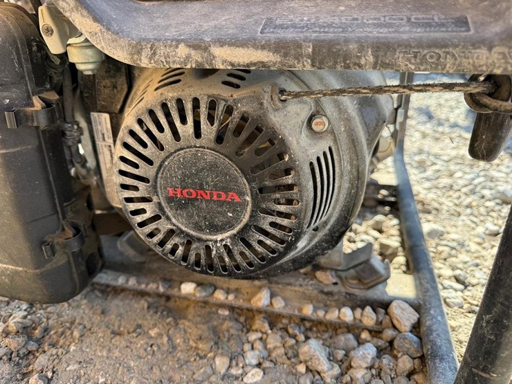 honda-eg4000cl-image-7