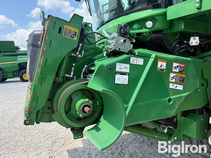 2023-john-deere-s780-image-9