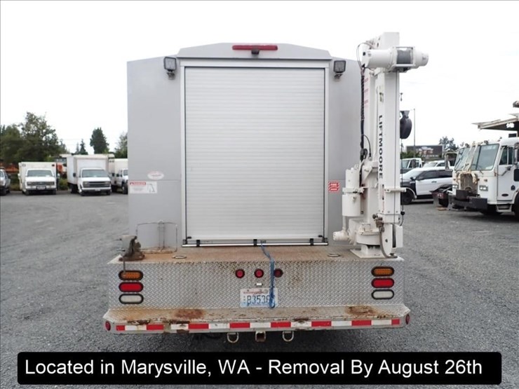 2015-ford-f550-image-32