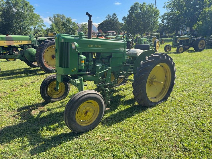 1955-john-deere-40-image-1