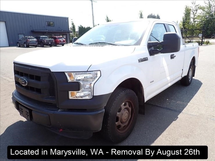 2015-ford-f150-xl-image-1