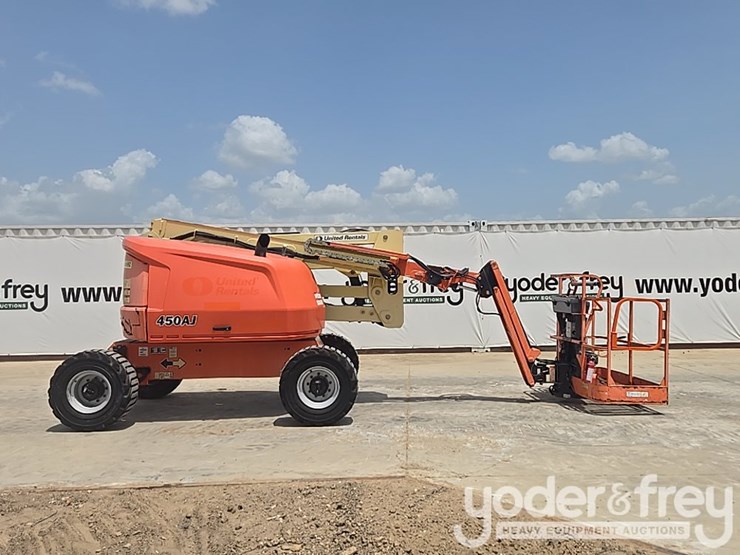 2017-jlg-450aj-image-6