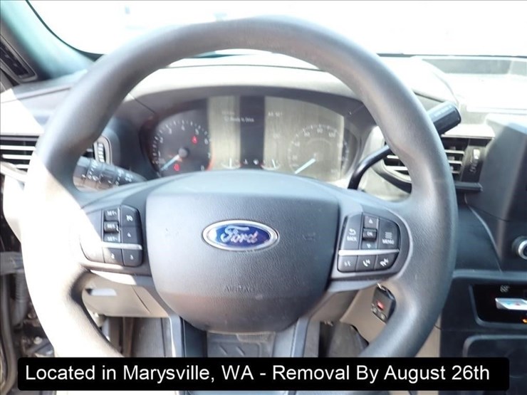 2021-ford-explorer-image-8