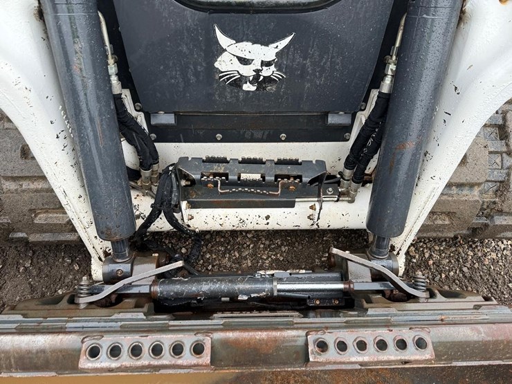 2024-bobcat-t86-image-10
