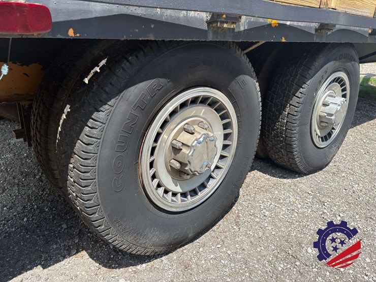 jobsite-fuel-tank-&-dual-t/a-storage-gooseneck-trailer-image-42