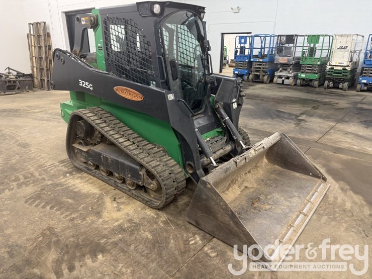 2019-deere-325g-image-3
