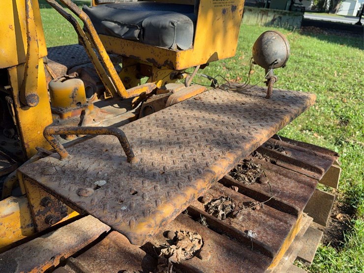 john-deere-440-image-32