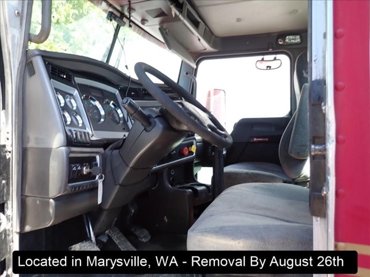 2010-kenworth-t660-image-9