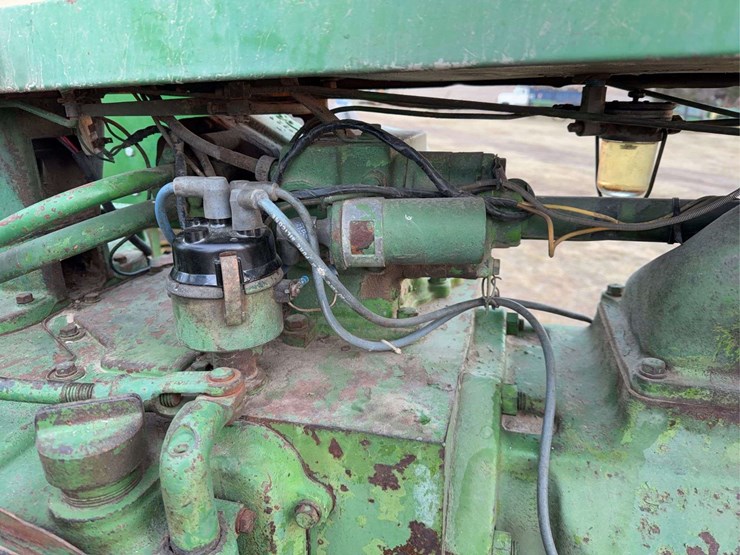 john-deere-620-image-37