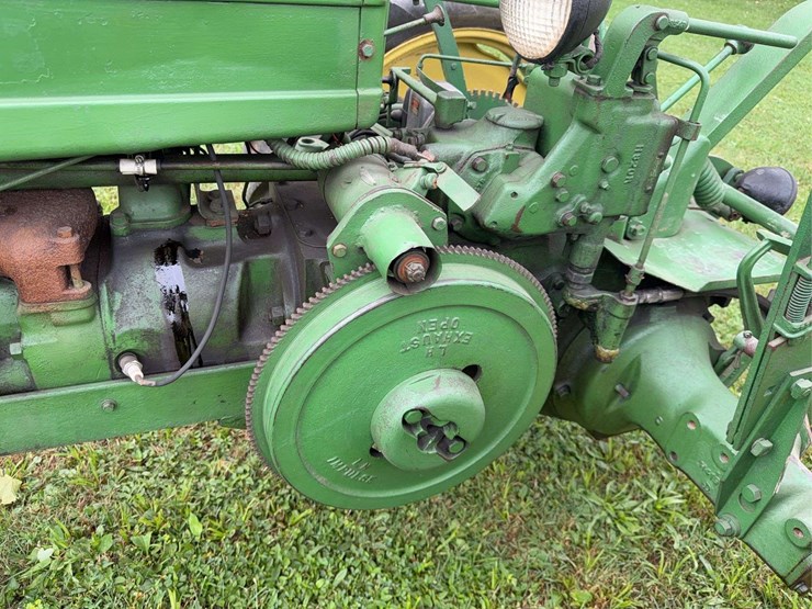 john-deere-h-image-23
