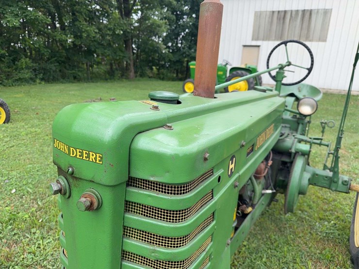 john-deere-h-image-10