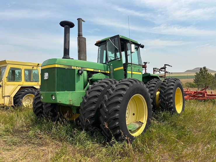 john-deere-8640-image-1