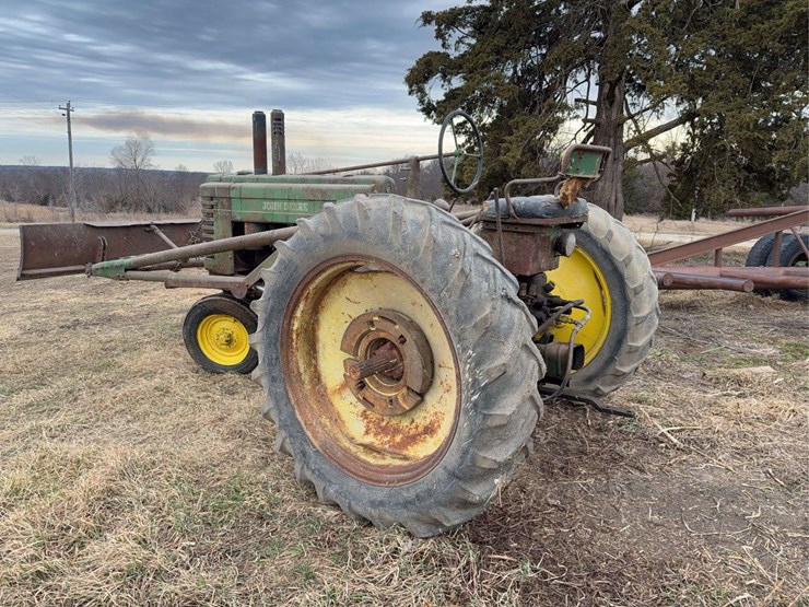 john-deere-a-image-3