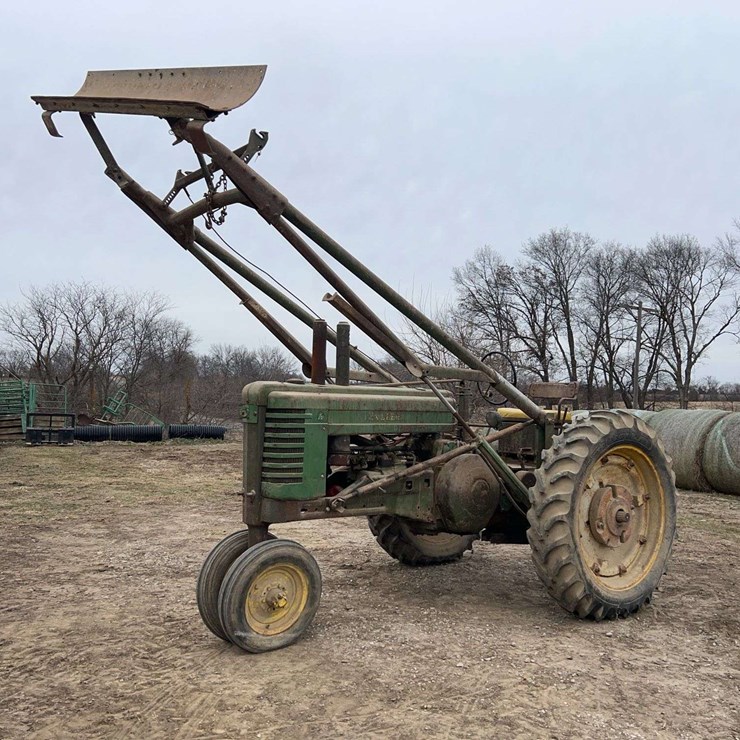 JOHN DEERE MODEL A