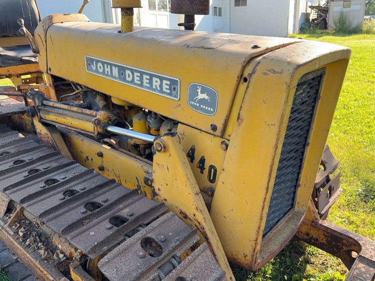 john-deere-440-image-13
