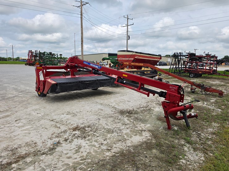 2018-new-holland-313-image-1