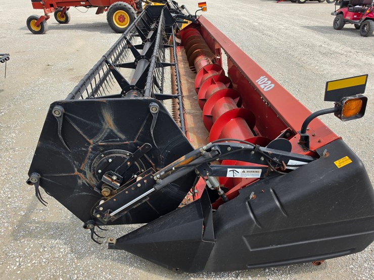 2005-case-ih-1020-image-2