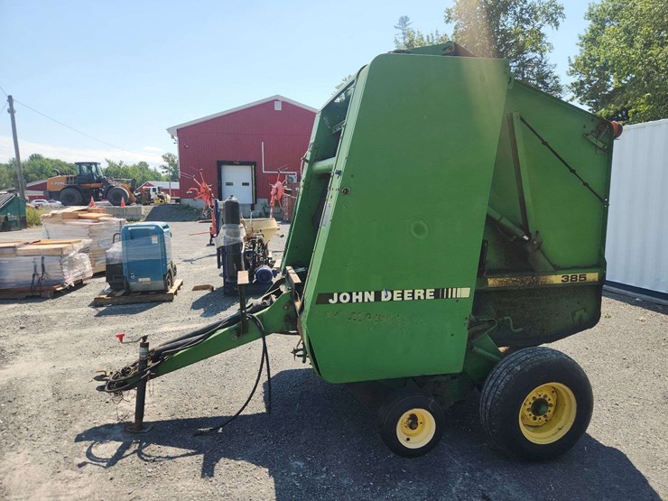 john-deere-385-image-3